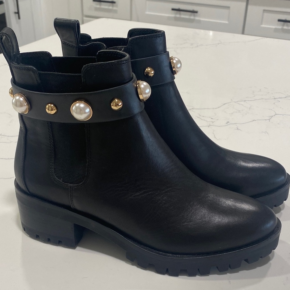 Karl Lagerfeld Black Leather Pearl & Gold-Stud Ankle Boots